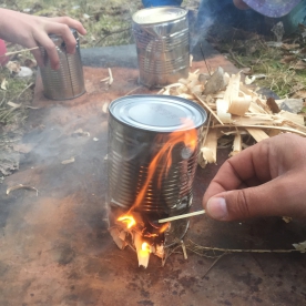 Plättar på plåtburk